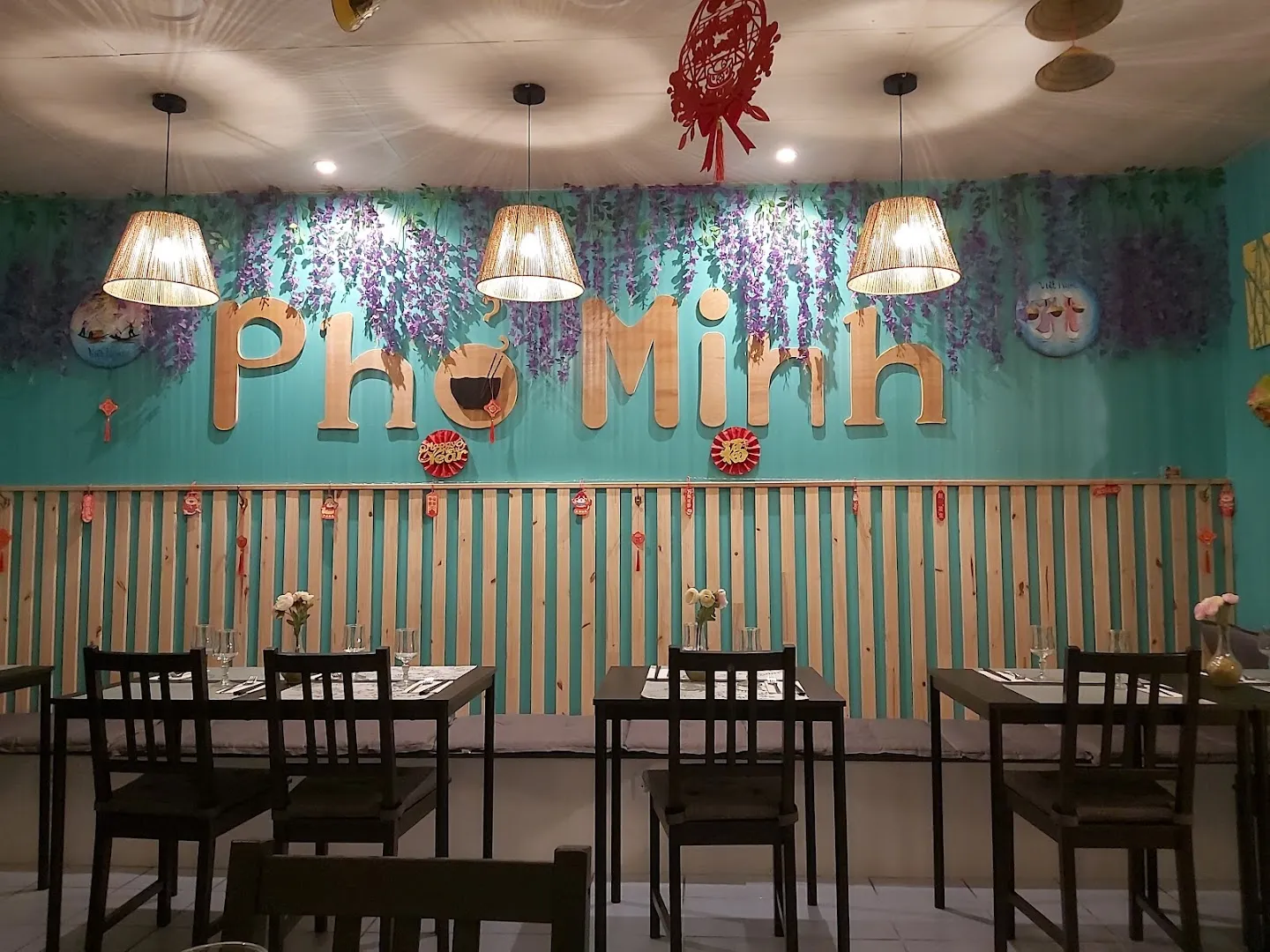 PHO MINH RESTAURANT VIETNAMIEN